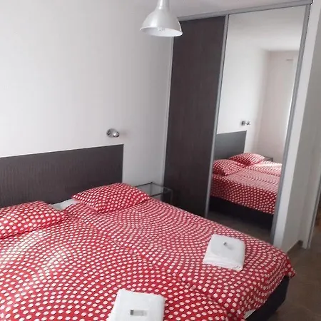 Les Restanques 아파트 생시르쉬르메르