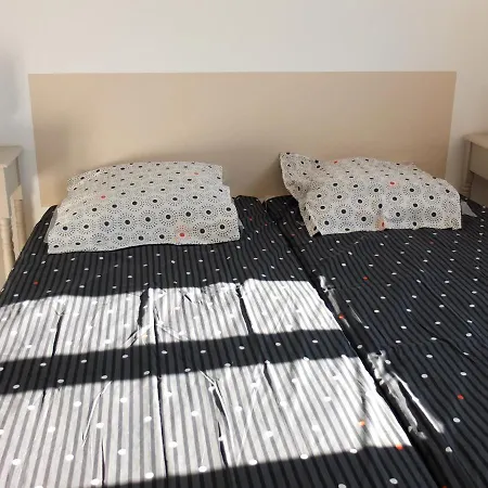 Les Restanques 아파트 *
